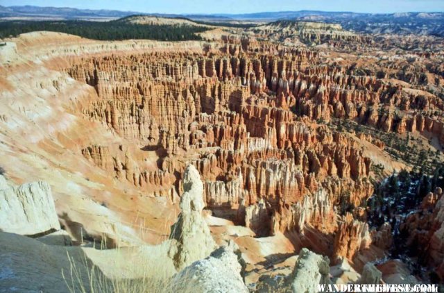 Bryce Amphitheater from the Rim Trail