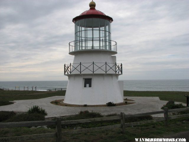 Shelter Cover Lighthouse