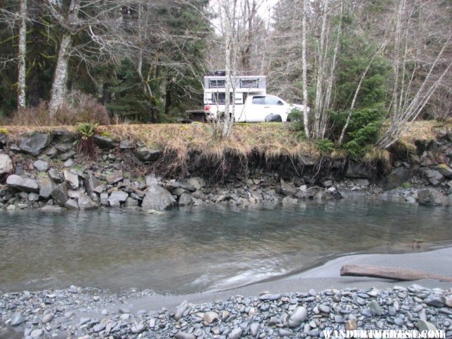 A site right on the Hoh River