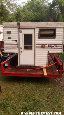 traded a winch i bought for $30.00 for  this 1987 jayco