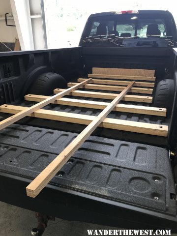 Truck bed support for Alaska Camper