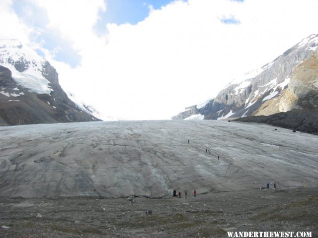 2005 40 CAN ICEFIELDS PKY COLUMBIA ICEFIELD